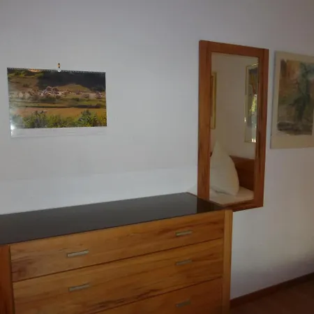 Stgirat Apartmán *